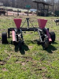 2 ROW CORN PLANTER