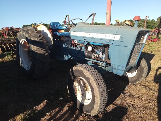 FORD 3000 TRACTOR RUNS -SHOWING 1780.3