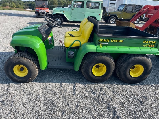 JOHN DEERE GATOR 6X4 - 2785 HOURS