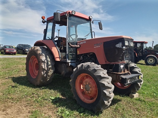 KUBOTA M955 TRACTOR(RUNS) DOES NOT GO IN GEAR (WILL CRANK) - 3126 HOURS