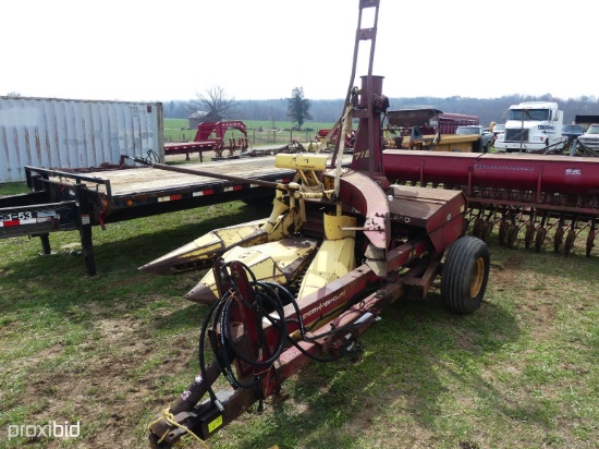 718 NH SILAGE CUTTER