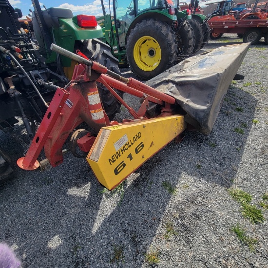 8FT NEW HOLLAND 616 DISC MOWER - OPERATORS MANUAL IN OFFICE - ONE OWNER