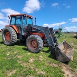 KUBOTA M120 TRACTOR W/ LOADER 6540.3 HRS