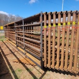 PANELS 24'  9 PANELS WITH 1 GATE (10 PER PACKAGE) **BIDDING ON ONE PANEL