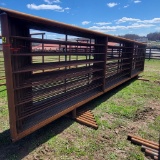 PANELS 24'  9 PANELS WITH 1 GATE (10 PER PACKAGE) **BIDDING ON ONE PANEL