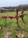 CASE INTERNATIONAL 3 PLOW SUBSOILER