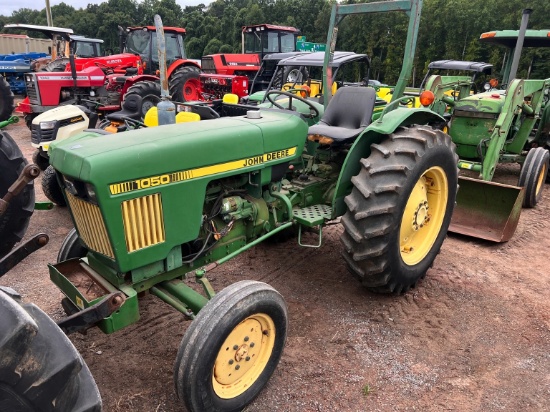 John Deere 1050 Tractor (13002 Hr)