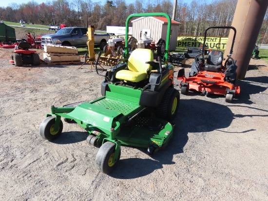 John Deere 997 - 72" Deck