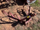 One row cultivator