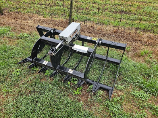 66" Tomahawk Root Grapple