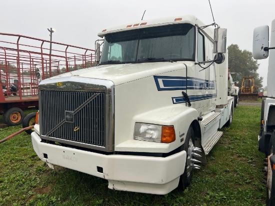 1996 Volvo Semi - Road Ready