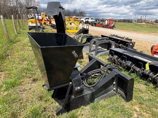 Skidsteer Attach Wood Chipper