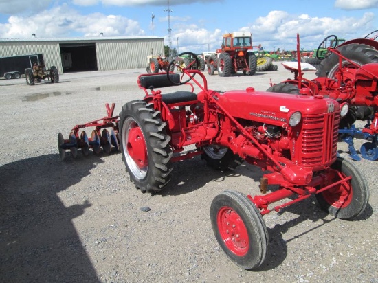 1948 FARMALL CUB LOWBOY