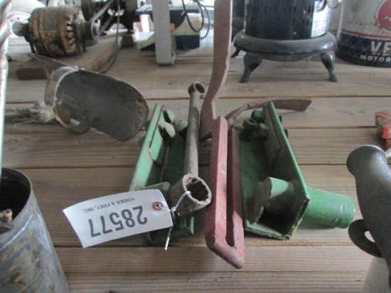 MUD SCRAPER AND WRENCHES