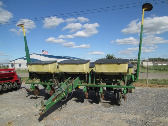 PLANTER