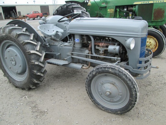 1946 FORD 9N