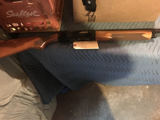 Winchester Model 1400 20 Ga. Pump Shotgun
