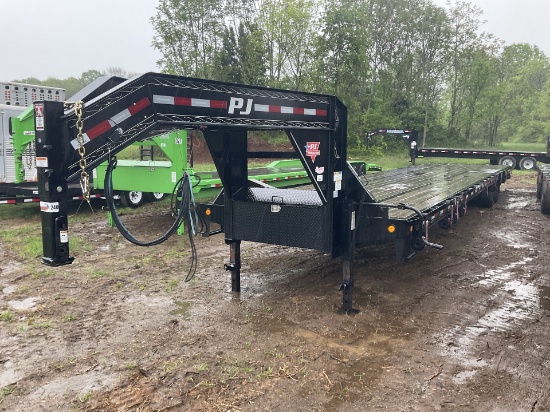 PJ Flatbed Gooseneck Trailer