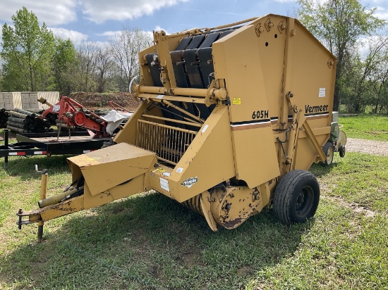 Vermeer 605H Hay Roller