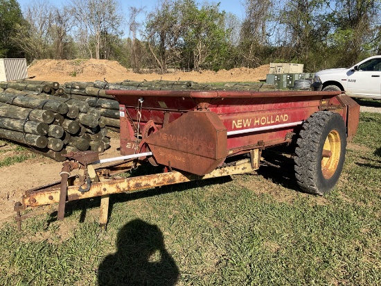 213 New Holland Manure Spreader