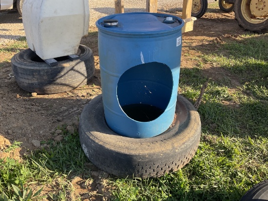 Barrel Mineral Feeder