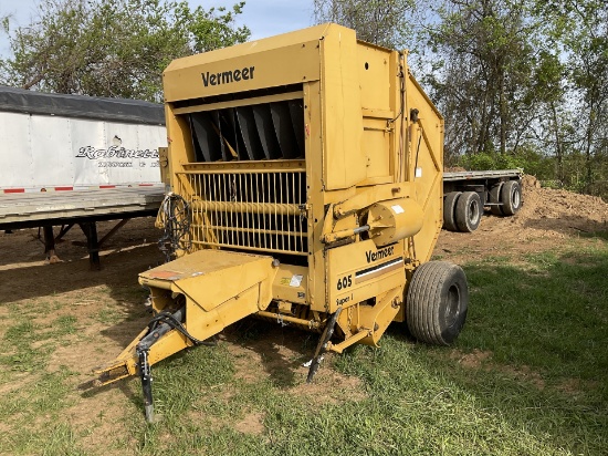 Vermeer 605 Super J Roller