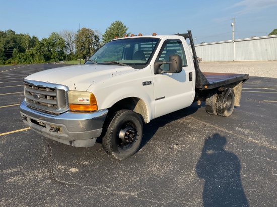 2001 Ford F-350 Pickup Truck