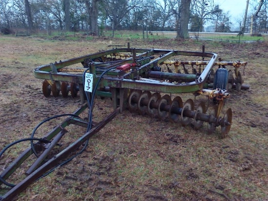 JOHN DEERE 12' DISC HARROW, S: 10070