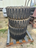 33 X 12.5R17LT TIRES AND RIMS (4)