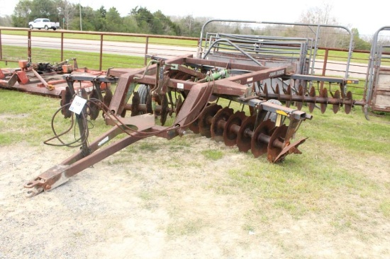 JOHN DEERE HYDRAULIC 630 DISC HARROW