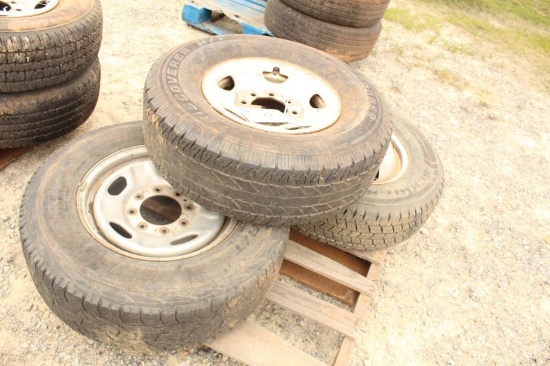 3 WHEELS & TIRES