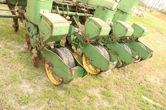 JOHN DEERE 4 ROW PLANTER, SERIAL NO. 028880BJD MODEL, NO. 400 SERIES