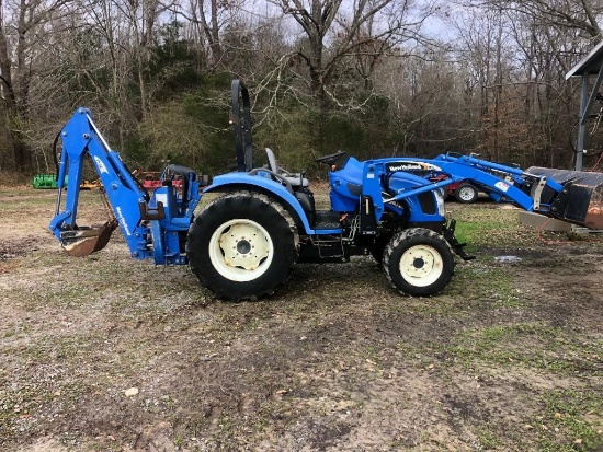 NEW HOLLAND TC40DA TRACTOR W/ FRONTEND LOADER, 40 HP, 4X4, BACKHOE ATTACHMENT, 1100 HOURS, RUNS