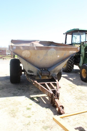 FERTILIZER SPREADER, SERIAL NO. 1071354
