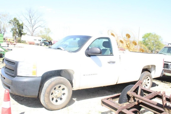 2012 Chevrolet Silverado Pickup Truck, MILAGE UNKNOWN, CRANKS BUT NEEDS A TRANSMISSION,TITLE IN HAND