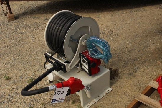 12 VOLT PUMP AND HOSE REEL