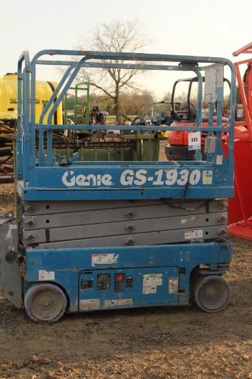 GENIE SCISSOR LIFT, SERIAL NO. 138728 MODEL NO. GS1930 WORKS