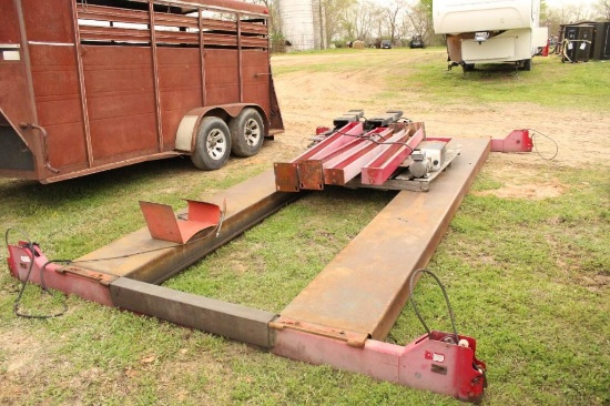 4 POST SHOP LIFT DRIVE ON- WORKS
