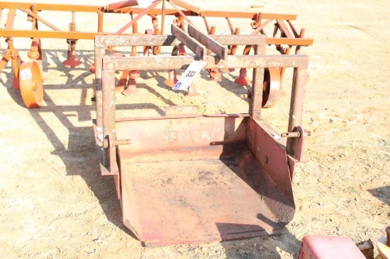 30X32 RED POND SCOOP