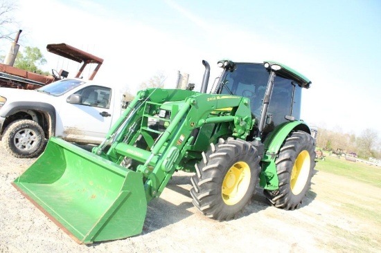 5100R JOHN DEERE TRACTOR, SHOWING 716 HOURS, SN:1LV5100RTHH400290, RUNS, IN EXCELLENT CONDITION, 4WD