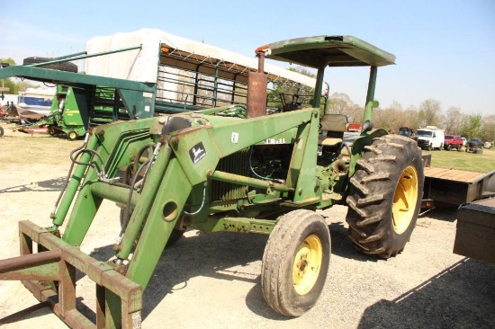 2640 JOHN DEERE TRACTOR, JOHN DEERE 146 FRONT END LOADER 350, SN:A277849, SHOWING 673, RUNS, DRIVES