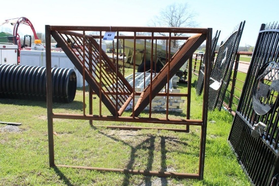 6X6X5.5 HEAVY DUTY HAY RACK
