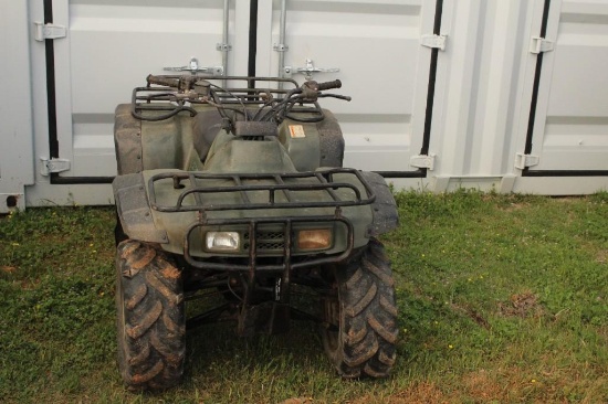 1999 300 HONDA FOUR WHEELER, 2WD, RUNS.