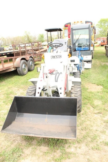 2024 FLAND FL45 WHEEL LOADER- NEW, RUNS, SN:FL452408354, GASOLINE, 13HP, MODEL:FL45