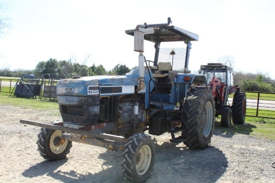 7840 FORD TRACTOR