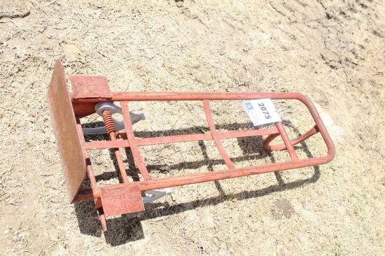 HAND TRUCK/DOLLY WITH NO TIRES