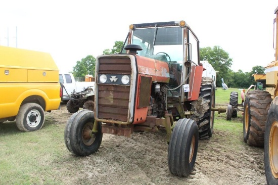2705 MASSEY FURGUSON- CLOSED CAB, DOES NOT RUN, SN: 9R013041