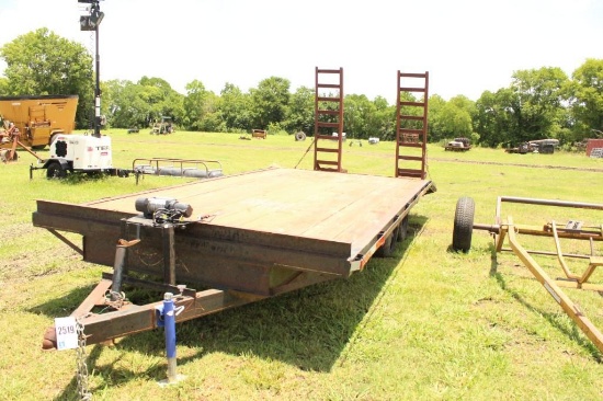 20' CAR HAIULER W/RAMPS & WENCH ON FRONT(16'FLAT W 4' DOVE & 6.5' RAMPS)