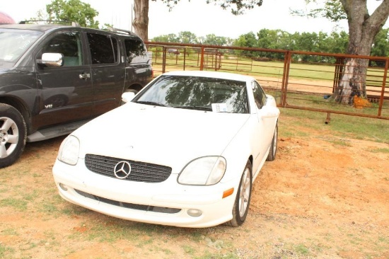 2002 MERCEDES-BENZ SLK 230, RUNS/DRIVES, SPORT MODESHOWING 108328 MILES, VIN: WDBKK49FKX2F258395