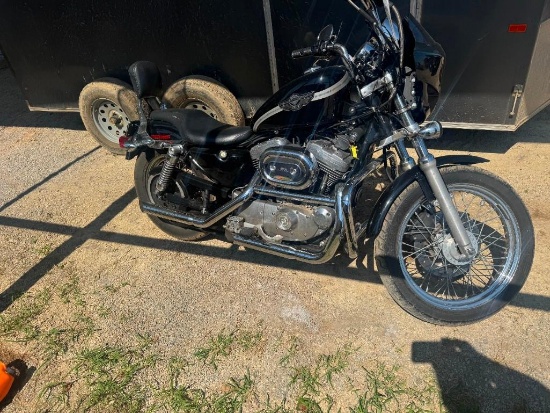 2003 HARLEY DAVIDSON XL883, SPORTSTER883, LIMITED ED. 100TH ANNIVERSARY, WT: 500 LBSSHOWING 21417
